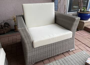 Egyedi méretek alapján készített rattan párnaszett és rattan háttámla kerti bútorhoz Sunny Ecru színben Egyedi méretek alapján készített rattan párnaszett és rattan háttámla kerti bútorhoz Sunny Ecru színben