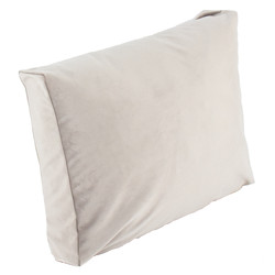 Pufi rattan h&aacute;tt&aacute;mla